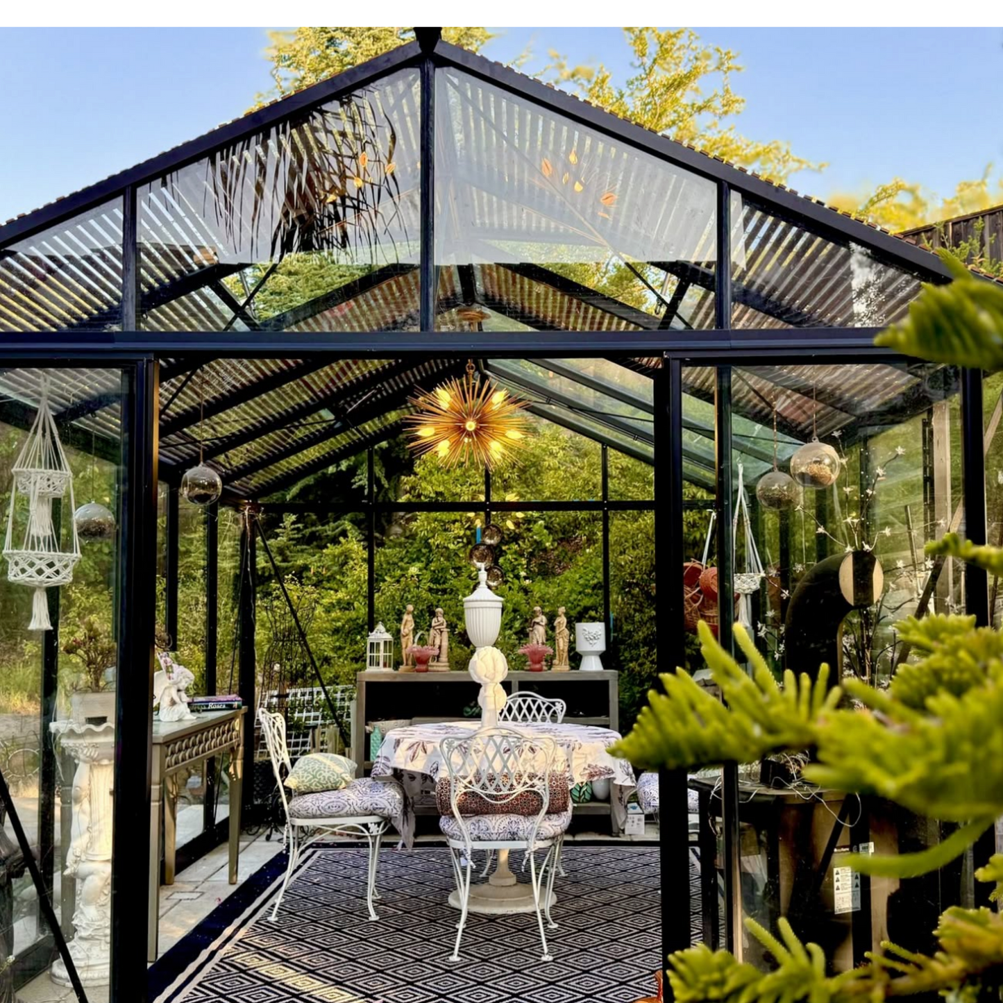 Royal Victorian Polycarbonate Greenhouse / Glass Hybrid
